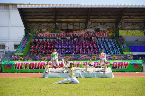 เทศบาลนครแม่สอดจัดกิจกรรมโครงการแข่งขันกีฬานักเรียนกลุ่มโรงเรียนในสังกัดเทศบาลนครแม่สอด