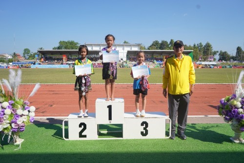 เทศบาลนครแม่สอดจัดกิจกรรมโครงการแข่งขันกีฬานักเรียนกลุ่มโรงเรียนในสังกัดเทศบาลนครแม่สอด