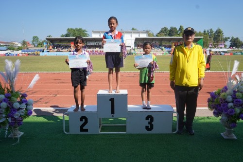 เทศบาลนครแม่สอดจัดกิจกรรมโครงการแข่งขันกีฬานักเรียนกลุ่มโรงเรียนในสังกัดเทศบาลนครแม่สอด