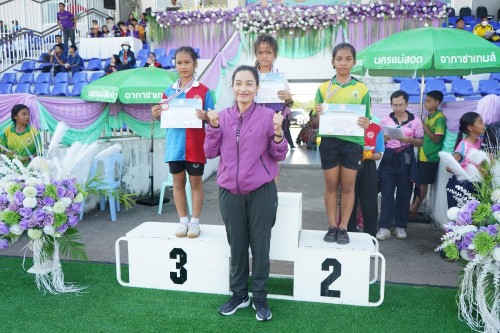 เทศบาลนครแม่สอดจัดกิจกรรมโครงการแข่งขันกีฬานักเรียนกลุ่มโรงเรียนในสังกัดเทศบาลนครแม่สอด