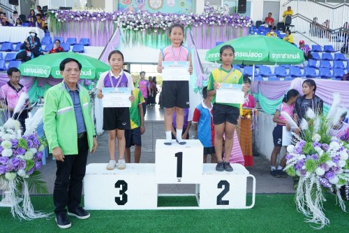 เทศบาลนครแม่สอดจัดกิจกรรมโครงการแข่งขันกีฬานักเรียนกลุ่มโรงเรียนในสังกัดเทศบาลนครแม่สอด