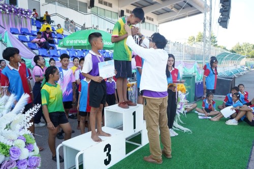 เทศบาลนครแม่สอดจัดกิจกรรมโครงการแข่งขันกีฬานักเรียนกลุ่มโรงเรียนในสังกัดเทศบาลนครแม่สอด