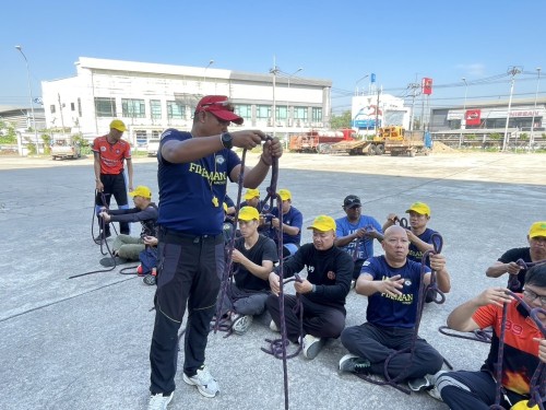 ดับเพลิงนครแม่สอด ได้ดำเนินการฝึกซ้อมแผนและทบทวนดับเพลิง ประจำปีงบประมาณ พ.ศ. 2568