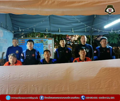 ดับเพลิงนครแม่สอด ปฎิบัติหน้าที่ ณ จุดบริการประชาชน ป้องกันและลดอุบัติเหตุทางถนนช่วงเทศกาลปีใหม่ 2568