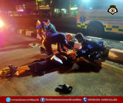 ดับเพลิงนครแม่สอด ปฎิบัติหน้าที่ ณ จุดบริการประชาชน ป้องกันและลดอุบัติเหตุทางถนนช่วงเทศกาลปีใหม่ 2568