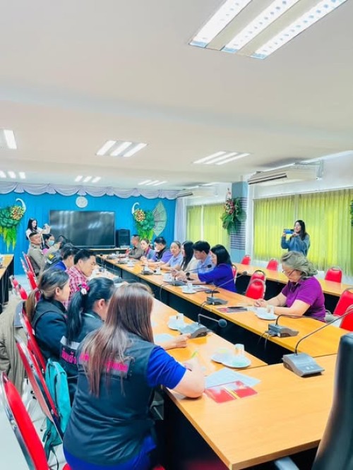 เข้าร่วมประชุมวางแผนการจัดระเบียบขอทานและบุคคลไร้ที่พึ่งในเขตเทศบาลนครแม่สอด