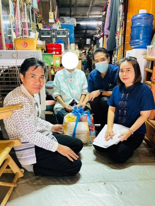 ลงพื้นที่มอบถุงยังชีพเพื่อการดำรงชีพให้กับกลุ่มเปราะบาง จำนวน 3 ราย