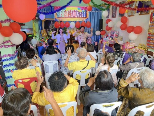 เข้าร่วมกิจกรรมผู้สูงอายุ ณ ชุมชนบัวคูณ