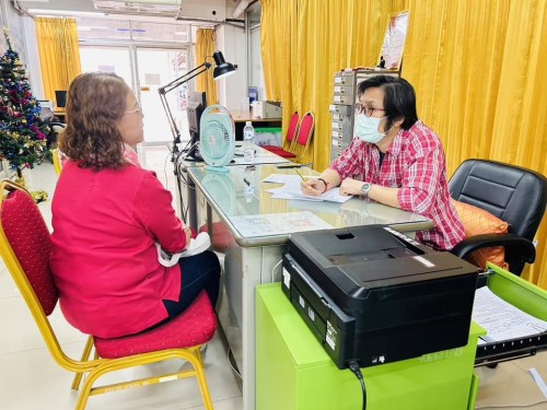 ฝ่ายส่งเสริมและสวัสดิการสังคม รับขึ้นทะเบียนเรื่องต่างๆ