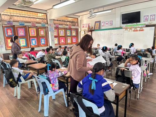 คณะกรรมการตรวจเยี่ยมสนามสอบการประเมินความสามารถด้านการอ่านของผู้เรียน (RT) ชั้นประถมศึกษาปีที่ 1 ปีการศึกษา 2567 ของนักเรียนในสังกัดเทศบาลนครแม่สอด