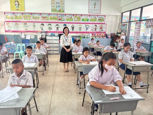 คณะกรรมการตรวจเยี่ยมสนามสอบการประเมินคุณภาพผู้เรียน (NT) ชั้นประถมศึกษาปีที่ 3 ประจำปีการศึกษา 2567 ของนักเรียนในสังกัดเทศบาลนครแม่สอด