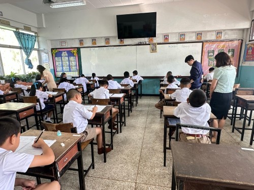 คณะกรรมการตรวจเยี่ยมสนามสอบการประเมินคุณภาพผู้เรียน (NT) ชั้นประถมศึกษาปีที่ 3 ประจำปีการศึกษา 2567 ของนักเรียนในสังกัดเทศบาลนครแม่สอด