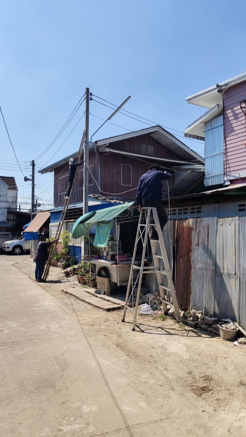 เจ้าหน้าที่กองยุทธศาสตร์และงบประมาณ ดำเนินการตามคำร้อง ขอซ่อมแซมเคเบิ้ลทีวี