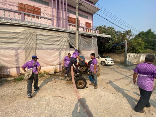  สูบน้ำเสียล้นท่อระบายน้ำ