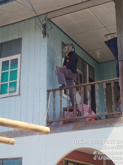 เจ้าหน้าที่กองยุทธศาสตร์และงบประมาณ ดำเนินการตามคำร้อง ขอซ่อมแซมเคเบิ้ลทีวี ชุมชนสันต้นปีน