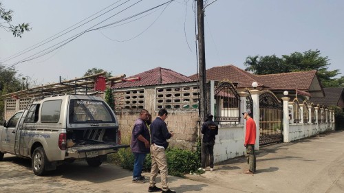 เจ้าหน้าที่กองยุทธศาสตร์และงบประมาณ ดำเนินการตามคำร้อง ขอซ่อมแซมเคเบิ้ลทีวี ชุมชนร่วมแรง