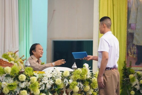 เทศบาลนครแม่สอดจัดกิจกรรมโครงการปัจฉิมนิเทศนักเรียนที่สำเร้จการศึกษา ประจำปี 2568