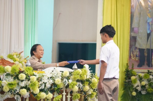 เทศบาลนครแม่สอดจัดกิจกรรมโครงการปัจฉิมนิเทศนักเรียนที่สำเร้จการศึกษา ประจำปี 2568