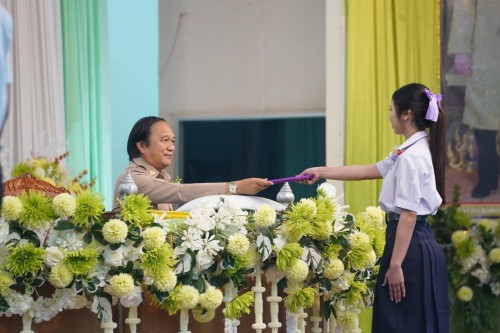 เทศบาลนครแม่สอดจัดกิจกรรมโครงการปัจฉิมนิเทศนักเรียนที่สำเร้จการศึกษา ประจำปี 2568