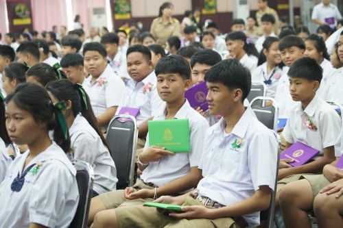 เทศบาลนครแม่สอดจัดกิจกรรมโครงการปัจฉิมนิเทศนักเรียนที่สำเร้จการศึกษา ประจำปี 2568