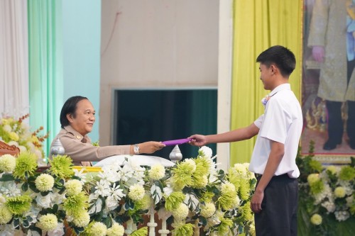 เทศบาลนครแม่สอดจัดกิจกรรมโครงการปัจฉิมนิเทศนักเรียนที่สำเร้จการศึกษา ประจำปี 2568