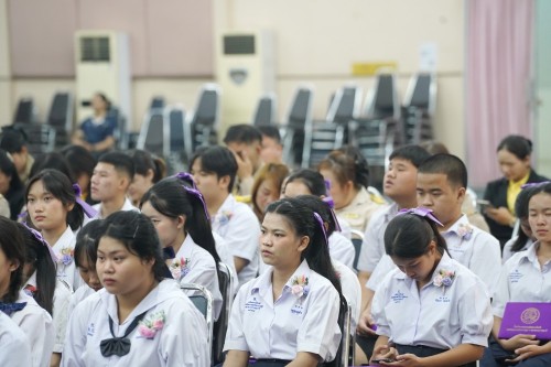 เทศบาลนครแม่สอดจัดกิจกรรมโครงการปัจฉิมนิเทศนักเรียนที่สำเร้จการศึกษา ประจำปี 2568