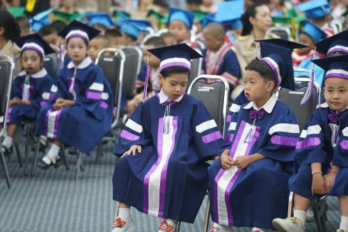 เทศบาลนครแม่สอดจัดกิจกรรมพิธีมอบวุฒิบัตรยุวบัณฑิต ประจำปีการศึกษา 2567