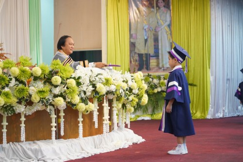 เทศบาลนครแม่สอดจัดกิจกรรมพิธีมอบวุฒิบัตรยุวบัณฑิต ประจำปีการศึกษา 2567