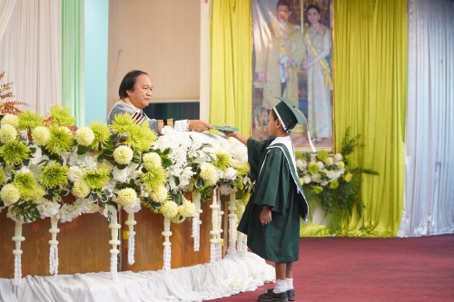 เทศบาลนครแม่สอดจัดกิจกรรมพิธีมอบวุฒิบัตรยุวบัณฑิต ประจำปีการศึกษา 2567