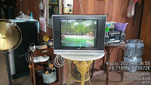 เจ้าหน้าที่กองยุทธศาสตร์และงบประมาณ ดำเนินการตามคำร้อง ขอซ่อมแซมเคเบิ้ลทีวี ชุมชนสองแคว 1 และชุมชนร่วมแรง