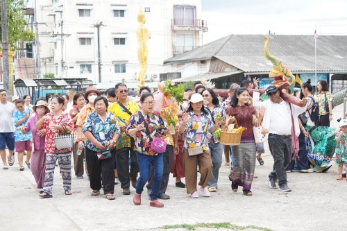 เทศบาลนครแม่สอดร่วมกับวัดดอนแก้วจัดโครงการจัดงานประเพณีแห่ไม้กำ๊สะหลี