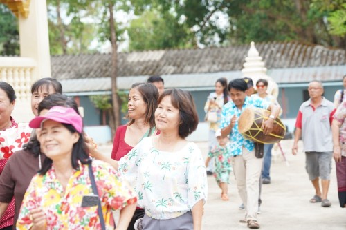 เทศบาลนครแม่สอดร่วมกับวัดดอนแก้วจัดโครงการจัดงานประเพณีแห่ไม้กำ๊สะหลี