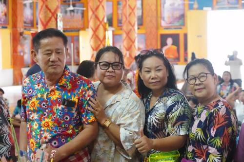 เทศบาลนครแม่สอดร่วมกับวัดดอนแก้วจัดโครงการจัดงานประเพณีแห่ไม้กำ๊สะหลี