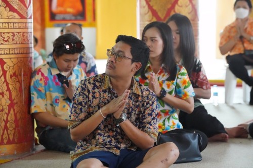 เทศบาลนครแม่สอดร่วมกับวัดดอนแก้วจัดโครงการจัดงานประเพณีแห่ไม้กำ๊สะหลี