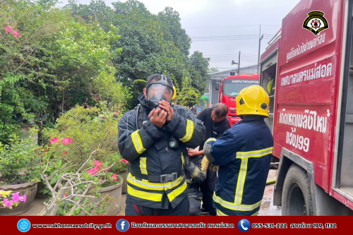 ดับเพลิงนครแม่สอด ออกระงับเหตุเพลิงไหม้สำนักงาน หจก.ธนสารโกศล พืชไร่ ถนนราษฎร์อุทิศ