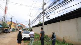 คณะกรรมการตรวจรับจ้างเหมาซ่อมแซมเสียงตามสายเทศบาลนครแม่สอด เข้าตรวจรับเสียงตามสายชุมชนอิสลาม ชุมชนร่วมแรง และชุมชนวัดหลวง