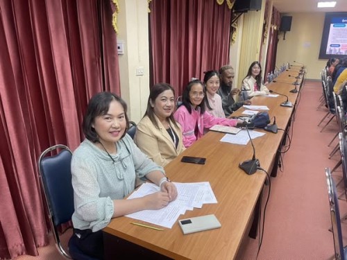 เข้าร่วมประชุมกับสำนักงานสถิติจังหวัดตากและประธานชุมชนทั้ง 20 ชุมชน เพื่อชี้แจงการปฏิบัติงานโครงการสำมะโนประชากรและเคหะ พ.ศ. 2568