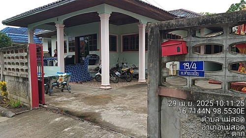 เจ้าหน้าที่กองยุทธศาสตร์และงบประมาณ ดำเนินการตามคำร้อง ขอซ่อมแซมเคเบิ้ลทีวี ชุมชนร่วมแรง และชุมชนสองแคว 2 