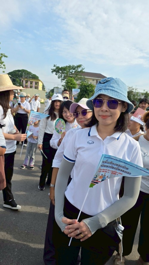 ร่วมกิจกรรมเดินรณรงค์เชิญชวนประชาชนไปใช้สิทธิ์เลือกตั้งสมาชิกสภาเทศบาลนครแม่สอดและนายกเทศมนตรีนครแม่สอด