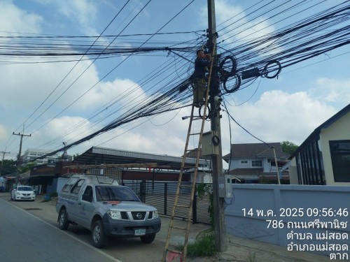 เจ้าหน้าที่กองยุทธศาสตร์และงบประมาณ ดำเนินการตามคำร้อง ขอซ่อมแซมเคเบิ้ลทีวี ชุมชนอิสลาม และชุมชนมณีไพรสณฑ์ 