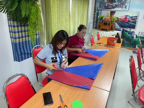 ปราชญ์ชาวบ้าน ทำตุงไส้หมู