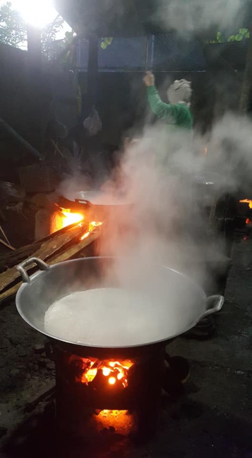 ขนมเส่งเผ่ และฮาละหว่า