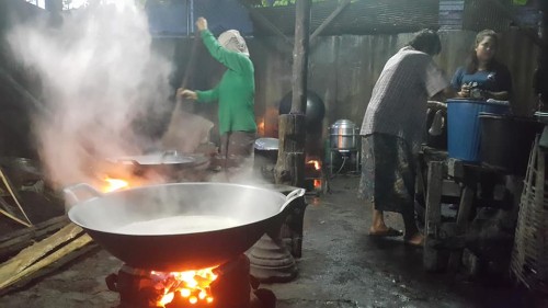 ขนมเส่งเผ่ และฮาละหว่า