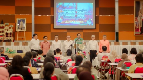 โครงการการดูแลสุขภาพกลุ่มผู้สูงอายุและผู้สูงอายุที่มีภาวะปวดเข่าด้วยแพทย์แผนไทย  ประจำปี 2567