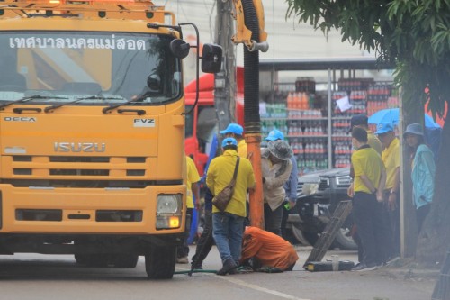 กิจกรรม \"จิตอาสาพัฒนาปรับปรุงภูมิทัศน์\" เฉลิมพระเกียรติพระบาทสมเด็จพระเจ้าอยู่หัว เนื่องในโอกาสพระราชพิธีมหามงคล เฉลิมพระชนมพรรษา 6 รอบ