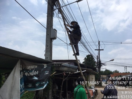 เจ้าหน้าที่กองยุทธศาสตร์และงบประมาณ ดำเนินการตามคำร้อง ขอซ่อมแซมเคเบิ้ลทีวี ชุมชนปู่แดง และชุมชนสองแคว 2