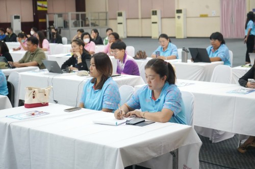 เทศบาลนครแม่สอดจัดโครงการพัฒนาศักยภาพครูด้านการจัดการเรียนรู้ที่เน้นทักษะในศตวรรษที่ 21