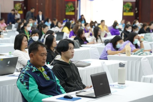 เทศบาลนครแม่สอดจัดโครงการพัฒนาศักยภาพครูด้านการจัดการเรียนรู้ที่เน้นทักษะในศตวรรษที่ 21