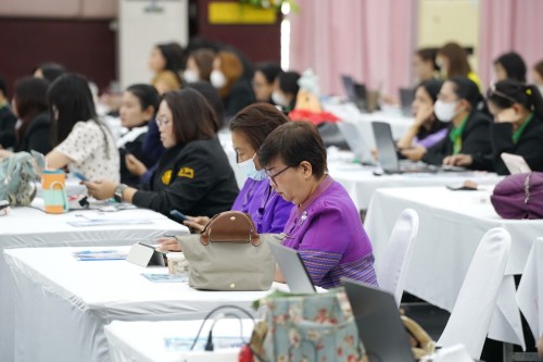 เทศบาลนครแม่สอดจัดโครงการพัฒนาศักยภาพครูด้านการจัดการเรียนรู้ที่เน้นทักษะในศตวรรษที่ 21