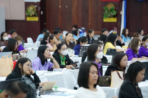 เทศบาลนครแม่สอดจัดโครงการพัฒนาศักยภาพครูด้านการจัดการเรียนรู้ที่เน้นทักษะในศตวรรษที่ 21